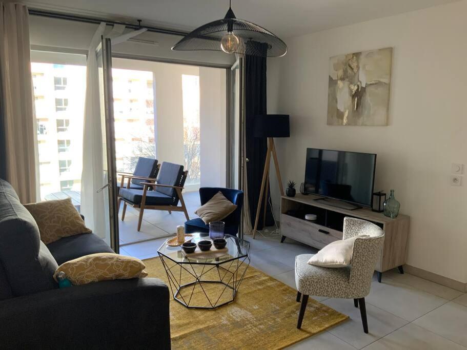Logement Cosy Climatise Avec Parking エクス＝アン＝プロヴァンス エクステリア 写真